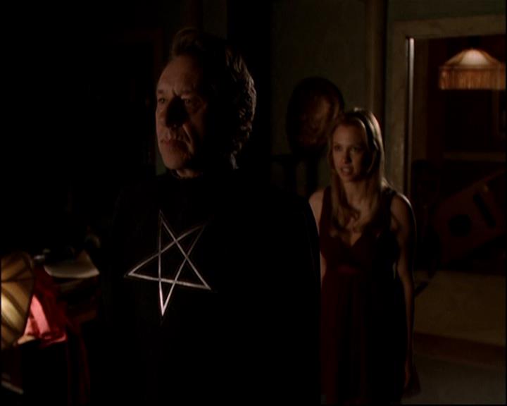 Charmed-Online-dot-817GenerationHex2257.jpg Charmed-Online-dot-817GenerationHex2257.jpg