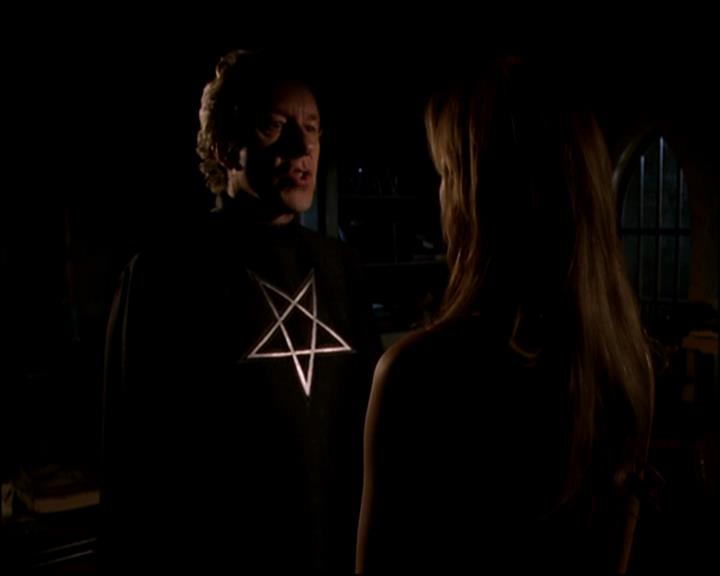 Charmed-Online-dot-817GenerationHex2261.jpg Charmed-Online-dot-817GenerationHex2261.jpg