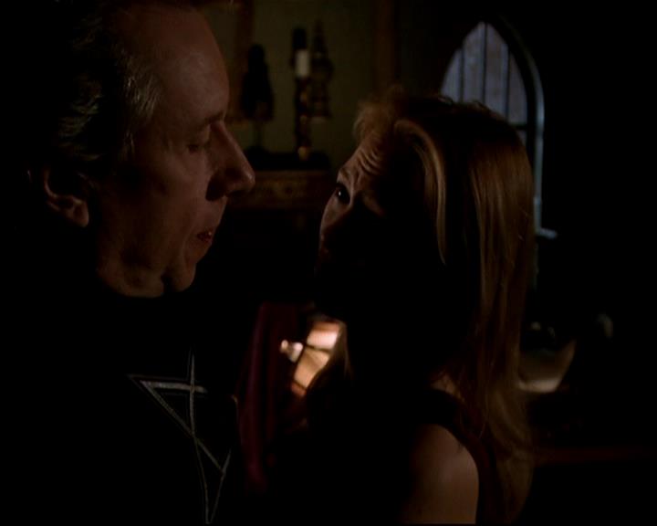 Charmed-Online-dot-817GenerationHex2279.jpg Charmed-Online-dot-817GenerationHex2279.jpg