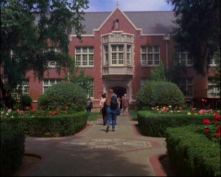 Charmed-Online-dot-818TheTornIdentity0004.jpg Charmed-Online-dot-818TheTornIdentity0004.jpg