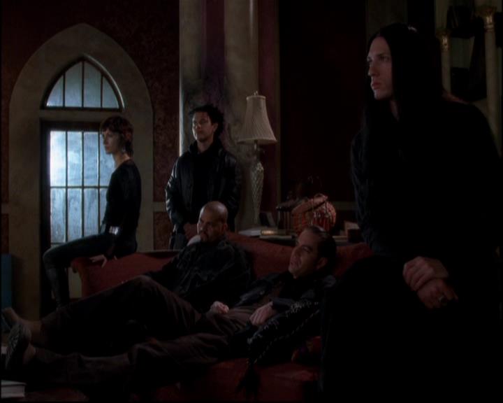 Charmed-Online-dot-818TheTornIdentity0105.jpg Charmed-Online-dot-818TheTornIdentity0105.jpg