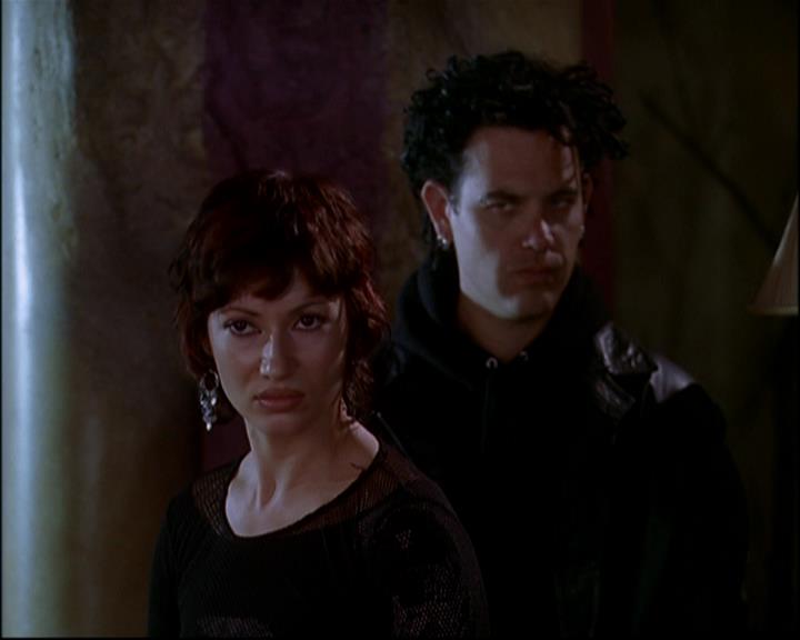 Charmed-Online-dot-818TheTornIdentity0129.jpg Charmed-Online-dot-818TheTornIdentity0129.jpg