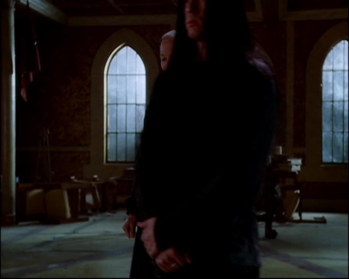 Charmed-Online-dot-818TheTornIdentity0138.jpg Charmed-Online-dot-818TheTornIdentity0138.jpg