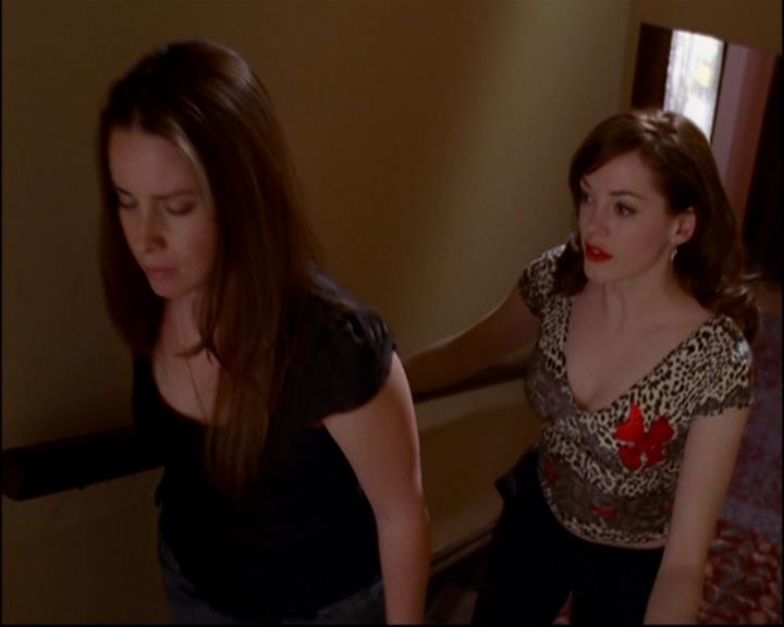 Charmed-Online-dot-818TheTornIdentity0274.jpg Charmed-Online-dot-818TheTornIdentity0274.jpg