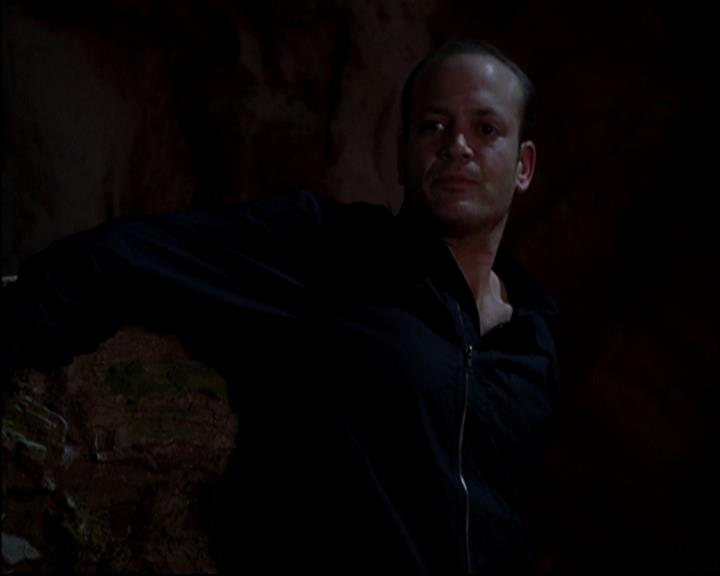 Charmed-Online-dot-818TheTornIdentity0360.jpg Charmed-Online-dot-818TheTornIdentity0360.jpg