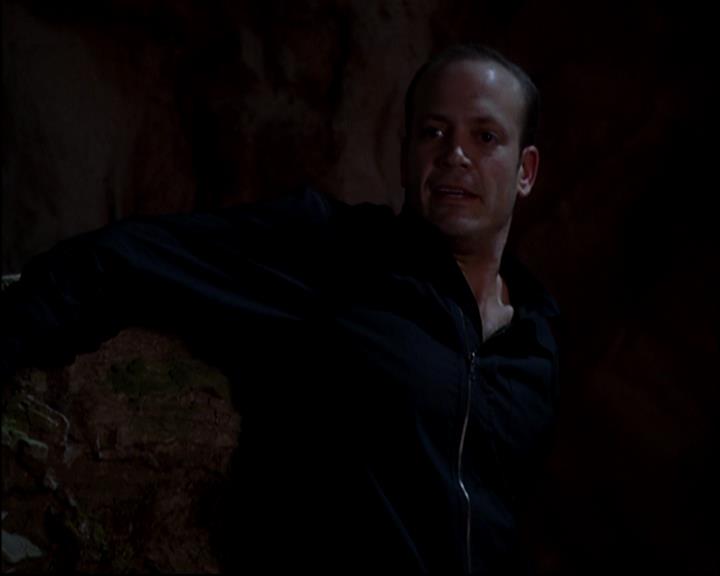 Charmed-Online-dot-818TheTornIdentity0364.jpg Charmed-Online-dot-818TheTornIdentity0364.jpg