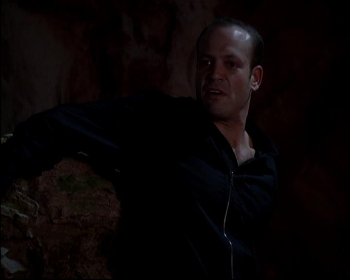 Charmed-Online-dot-818TheTornIdentity0373.jpg Charmed-Online-dot-818TheTornIdentity0373.jpg