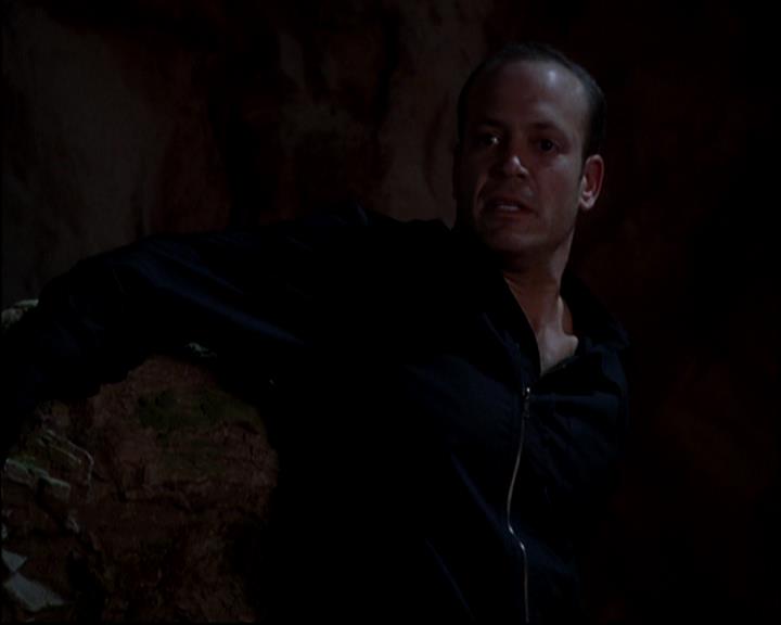 Charmed-Online-dot-818TheTornIdentity0377.jpg Charmed-Online-dot-818TheTornIdentity0377.jpg