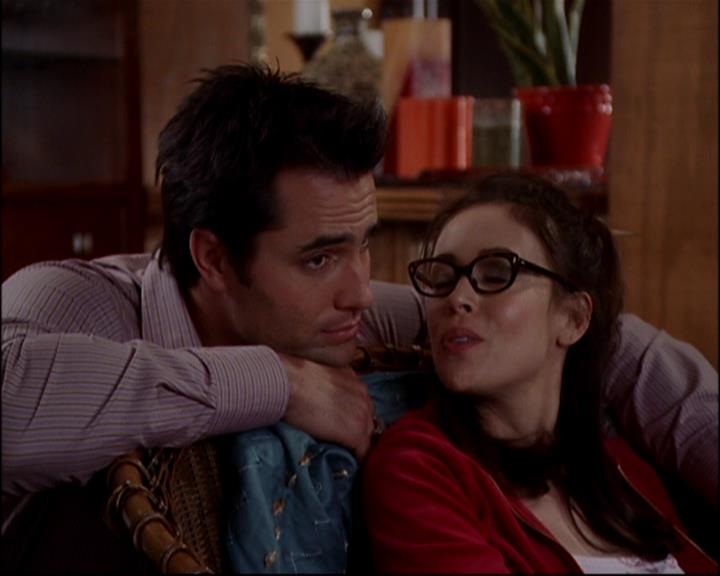 Charmed-Online-dot-818TheTornIdentity0435.jpg Charmed-Online-dot-818TheTornIdentity0435.jpg