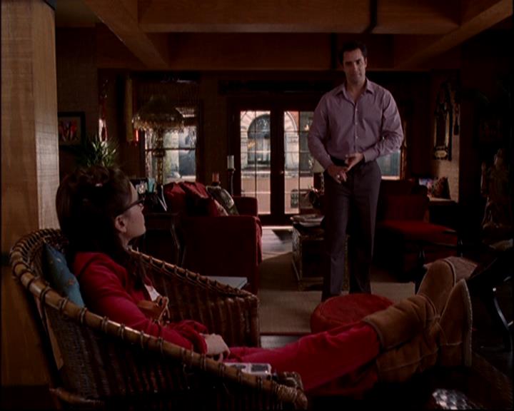 Charmed-Online-dot-818TheTornIdentity0444.jpg Charmed-Online-dot-818TheTornIdentity0444.jpg