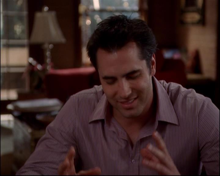 Charmed-Online-dot-818TheTornIdentity0471.jpg Charmed-Online-dot-818TheTornIdentity0471.jpg