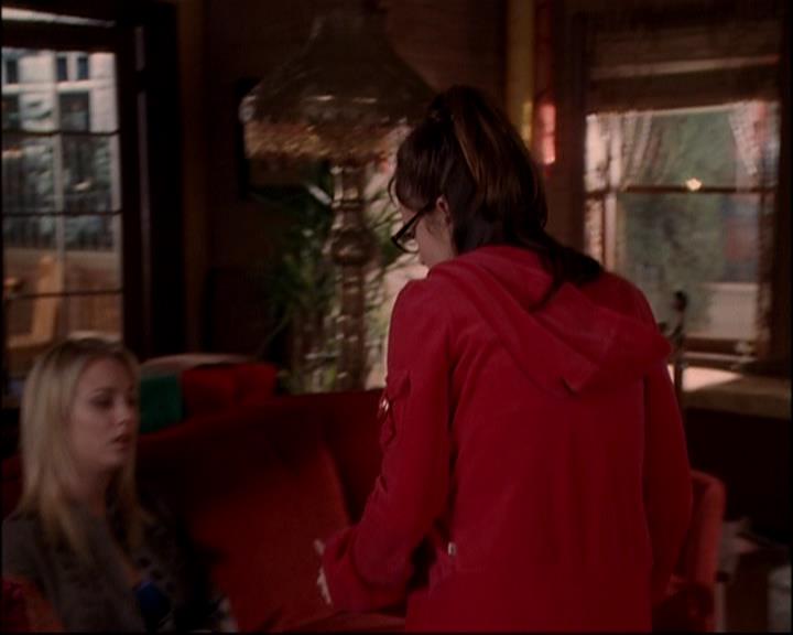 Charmed-Online-dot-818TheTornIdentity0554.jpg Charmed-Online-dot-818TheTornIdentity0554.jpg