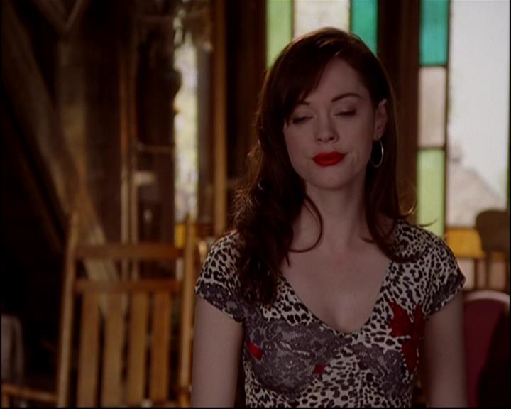 Charmed-Online-dot-818TheTornIdentity0595.jpg Charmed-Online-dot-818TheTornIdentity0595.jpg