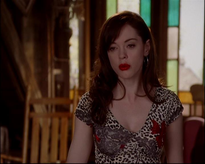 Charmed-Online-dot-818TheTornIdentity0597.jpg Charmed-Online-dot-818TheTornIdentity0597.jpg