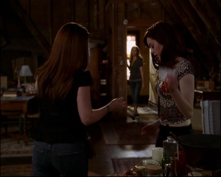 Charmed-Online-dot-818TheTornIdentity0603.jpg Charmed-Online-dot-818TheTornIdentity0603.jpg