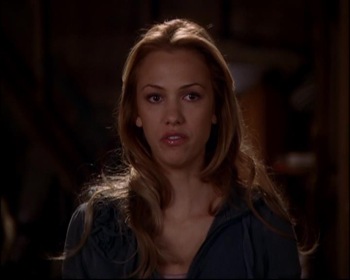 Charmed-Online-dot-818TheTornIdentity0618.jpg Charmed-Online-dot-818TheTornIdentity0618.jpg