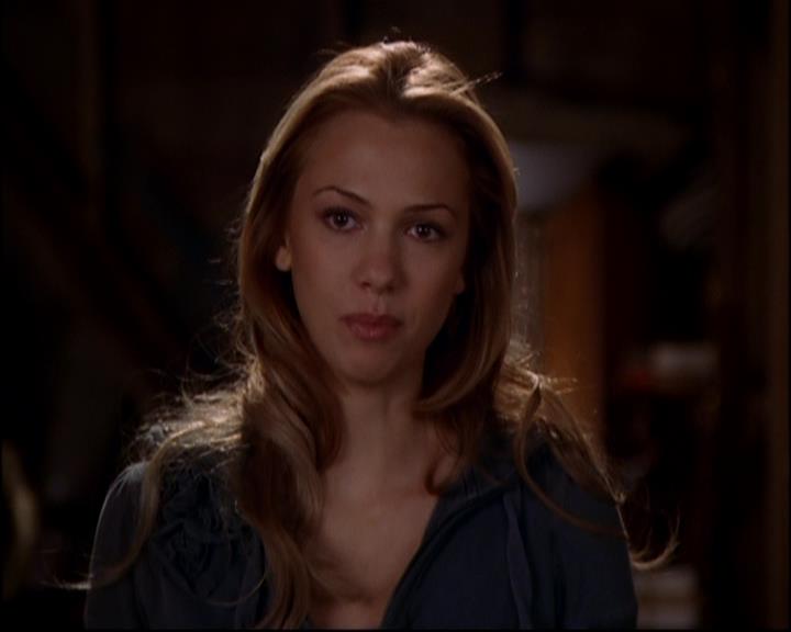 Charmed-Online-dot-818TheTornIdentity0619.jpg Charmed-Online-dot-818TheTornIdentity0619.jpg