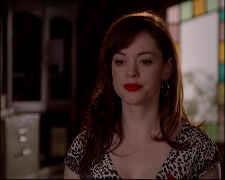 Charmed-Online-dot-818TheTornIdentity0637.jpg Charmed-Online-dot-818TheTornIdentity0637.jpg