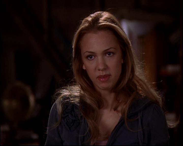 Charmed-Online-dot-818TheTornIdentity0649.jpg Charmed-Online-dot-818TheTornIdentity0649.jpg