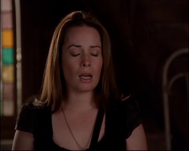 Charmed-Online-dot-818TheTornIdentity0650.jpg Charmed-Online-dot-818TheTornIdentity0650.jpg