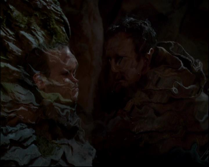 Charmed-Online-dot-818TheTornIdentity0708.jpg Charmed-Online-dot-818TheTornIdentity0708.jpg