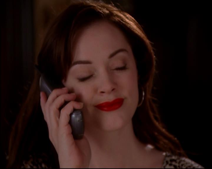 Charmed-Online-dot-818TheTornIdentity0858.jpg Charmed-Online-dot-818TheTornIdentity0858.jpg