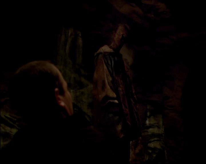 Charmed-Online-dot-818TheTornIdentity0974.jpg Charmed-Online-dot-818TheTornIdentity0974.jpg