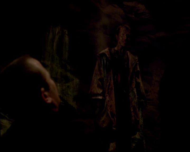 Charmed-Online-dot-818TheTornIdentity0975.jpg Charmed-Online-dot-818TheTornIdentity0975.jpg