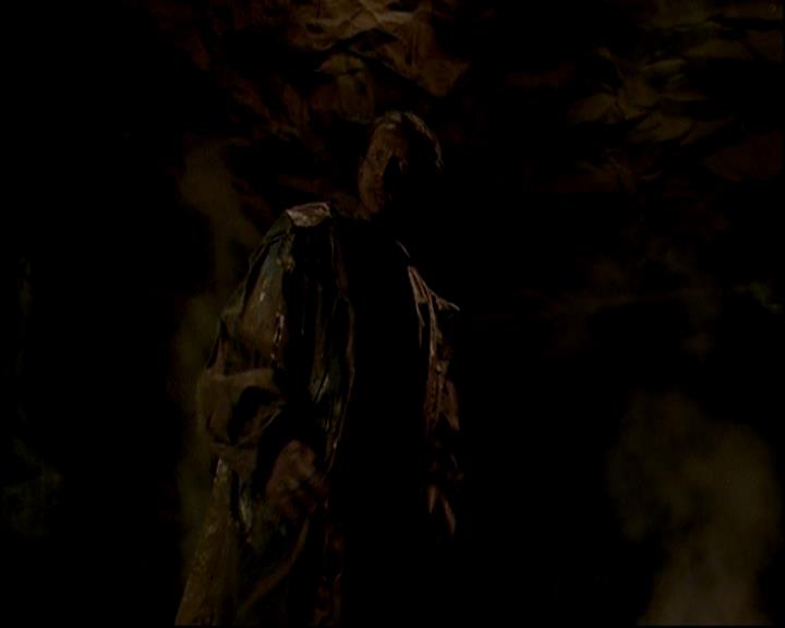 Charmed-Online-dot-818TheTornIdentity0993.jpg Charmed-Online-dot-818TheTornIdentity0993.jpg