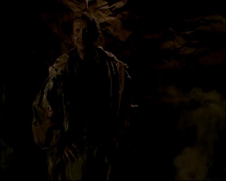 Charmed-Online-dot-818TheTornIdentity0994.jpg Charmed-Online-dot-818TheTornIdentity0994.jpg