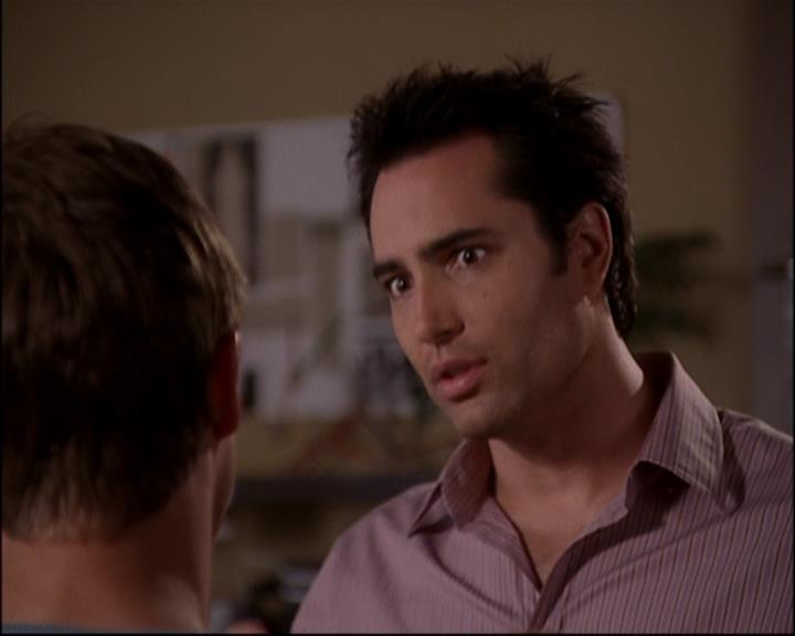 Charmed-Online-dot-818TheTornIdentity1082.jpg Charmed-Online-dot-818TheTornIdentity1082.jpg