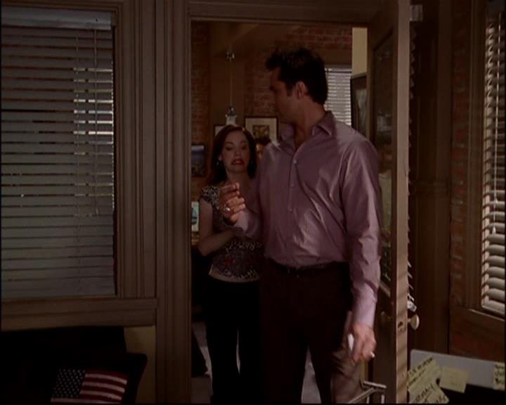 Charmed-Online-dot-818TheTornIdentity1109.jpg Charmed-Online-dot-818TheTornIdentity1109.jpg