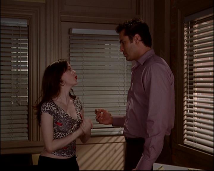 Charmed-Online-dot-818TheTornIdentity1113.jpg Charmed-Online-dot-818TheTornIdentity1113.jpg