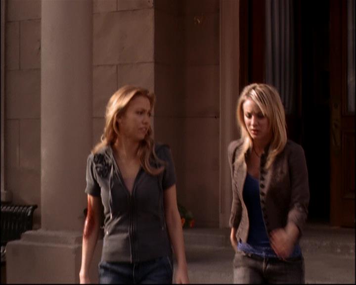 Charmed-Online-dot-818TheTornIdentity1364.jpg Charmed-Online-dot-818TheTornIdentity1364.jpg