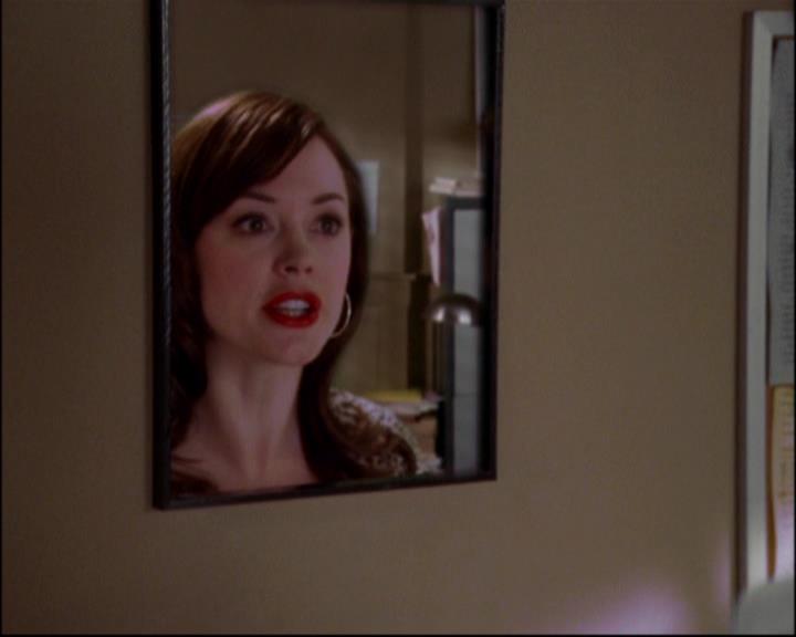 Charmed-Online-dot-818TheTornIdentity1418.jpg Charmed-Online-dot-818TheTornIdentity1418.jpg