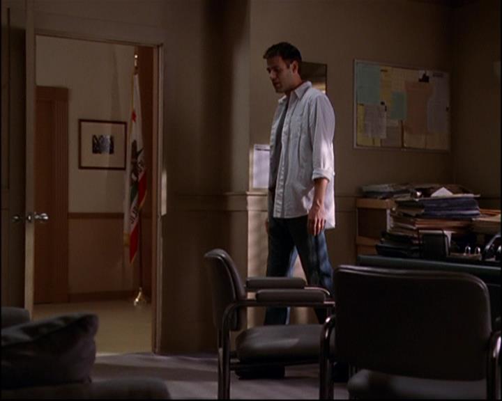 Charmed-Online-dot-818TheTornIdentity1424.jpg Charmed-Online-dot-818TheTornIdentity1424.jpg