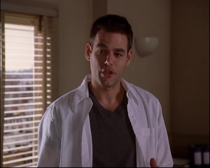 Charmed-Online-dot-818TheTornIdentity1459.jpg Charmed-Online-dot-818TheTornIdentity1459.jpg