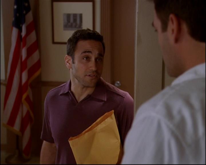 Charmed-Online-dot-818TheTornIdentity1483.jpg Charmed-Online-dot-818TheTornIdentity1483.jpg