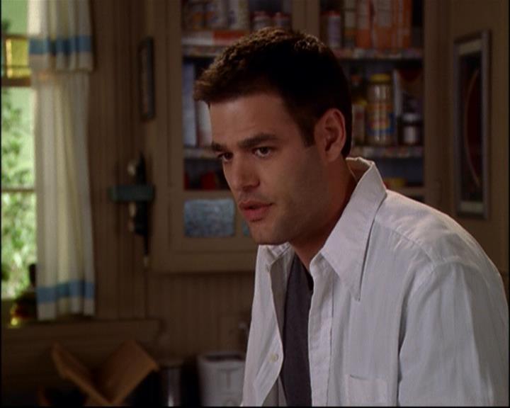 Charmed-Online-dot-818TheTornIdentity1531.jpg Charmed-Online-dot-818TheTornIdentity1531.jpg