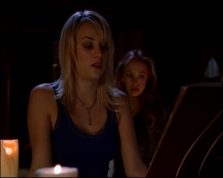 Charmed-Online-dot-818TheTornIdentity1653.jpg Charmed-Online-dot-818TheTornIdentity1653.jpg