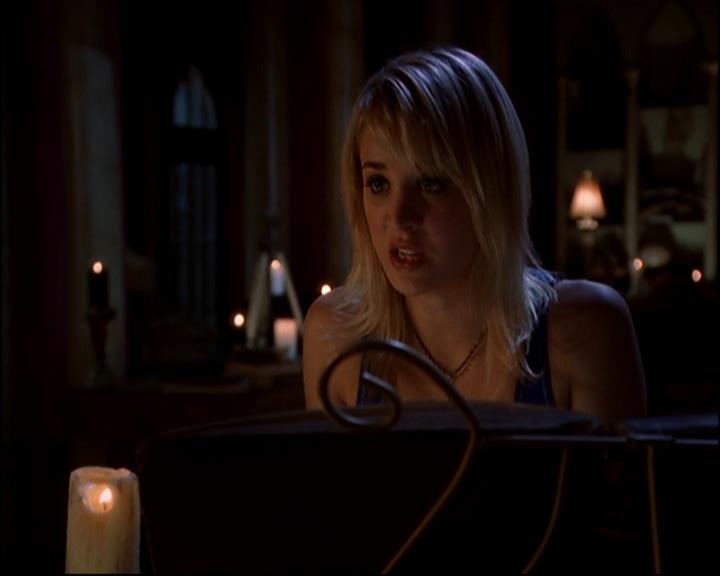 Charmed-Online-dot-818TheTornIdentity1660.jpg Charmed-Online-dot-818TheTornIdentity1660.jpg