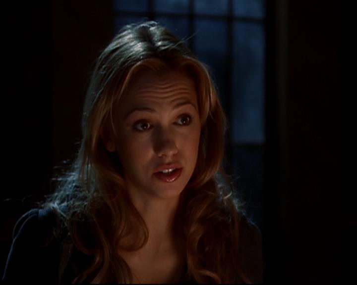 Charmed-Online-dot-818TheTornIdentity1668.jpg Charmed-Online-dot-818TheTornIdentity1668.jpg