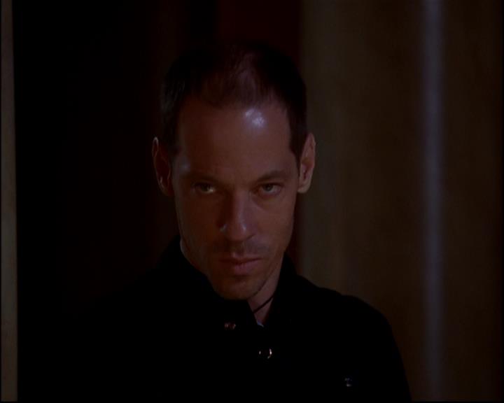 Charmed-Online-dot-818TheTornIdentity1684.jpg Charmed-Online-dot-818TheTornIdentity1684.jpg