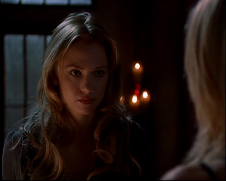 Charmed-Online-dot-818TheTornIdentity1707.jpg Charmed-Online-dot-818TheTornIdentity1707.jpg