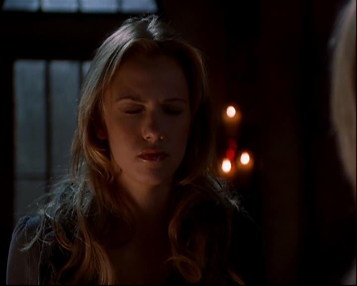 Charmed-Online-dot-818TheTornIdentity1712.jpg Charmed-Online-dot-818TheTornIdentity1712.jpg