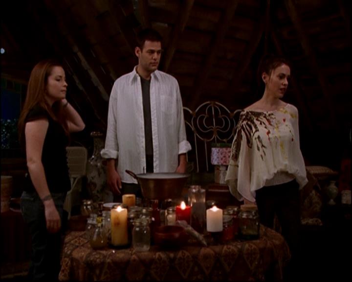Charmed-Online-dot-818TheTornIdentity1733.jpg