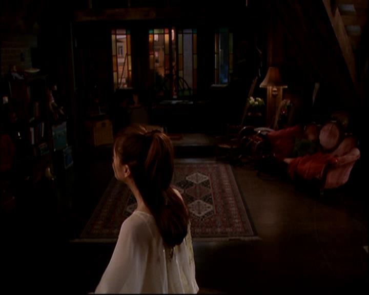 Charmed-Online-dot-818TheTornIdentity1739.jpg Charmed-Online-dot-818TheTornIdentity1739.jpg