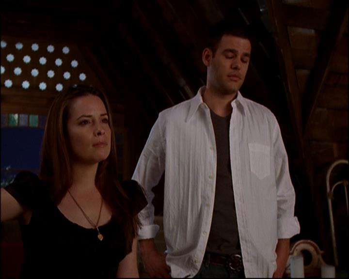 Charmed-Online-dot-818TheTornIdentity1770.jpg Charmed-Online-dot-818TheTornIdentity1770.jpg