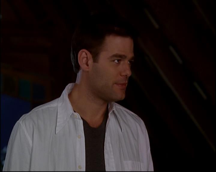 Charmed-Online-dot-818TheTornIdentity1800.jpg Charmed-Online-dot-818TheTornIdentity1800.jpg