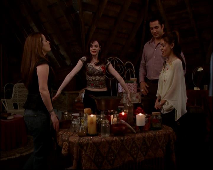 Charmed-Online-dot-818TheTornIdentity1803.jpg Charmed-Online-dot-818TheTornIdentity1803.jpg